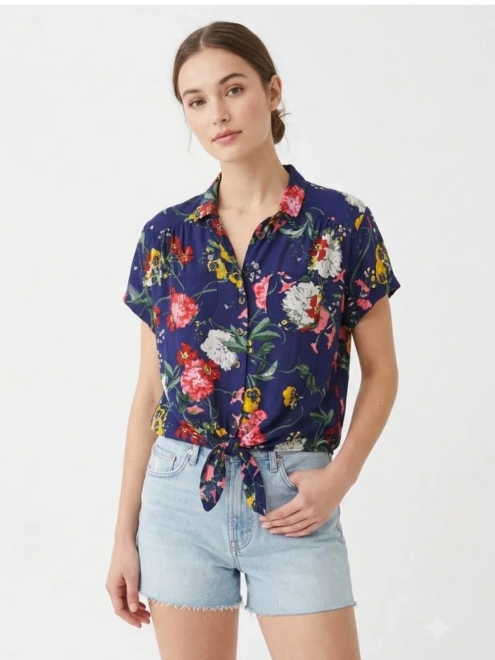 Maeve Anthropologie Navy Floral Tie Front Button Down Shirt Blouse Size 4